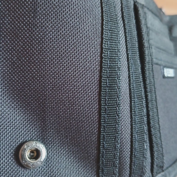 Element wallet - Picture 4 of 6